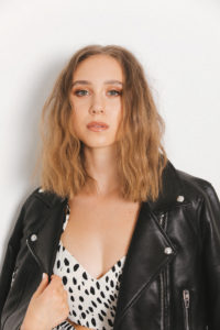 #TX VOICES: Emma Malouff Talks About Her Journey From Ballet to her