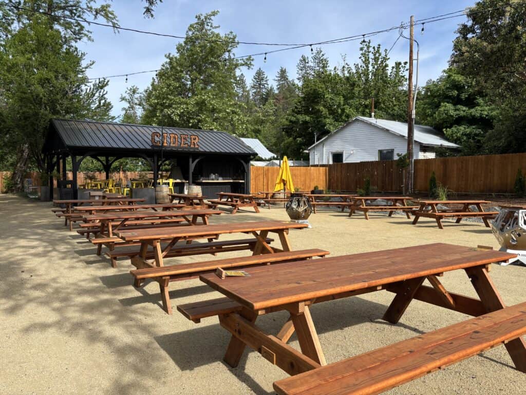 Taking the Scenic Route to Applegate Valley, Oregon - TLM